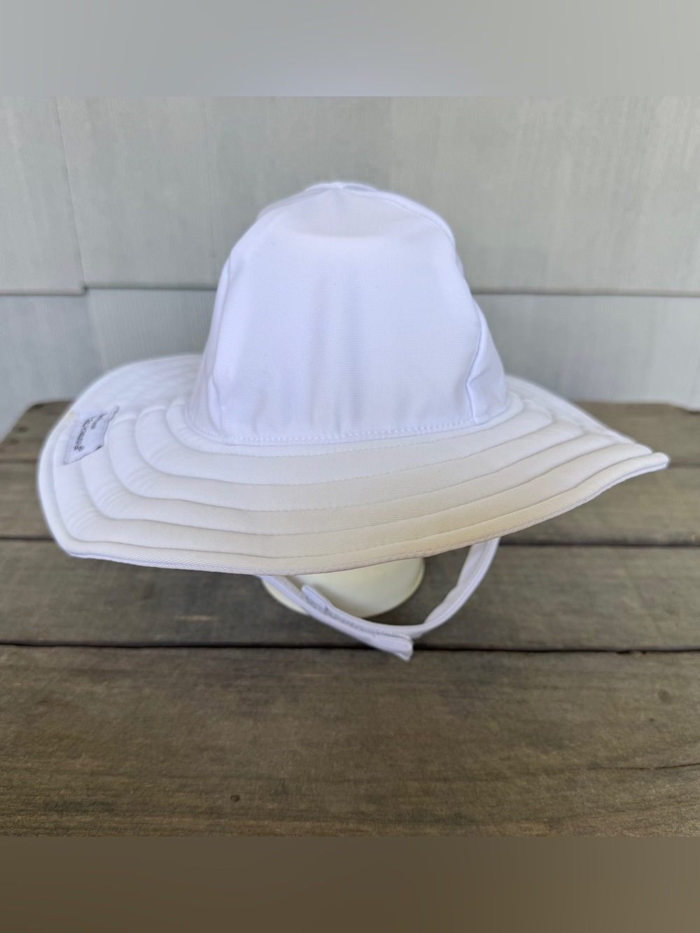 Flap Happy UPF 50+ Summer Splash Swim Wide Brim White Floppy Hat Sz S 3-6 months